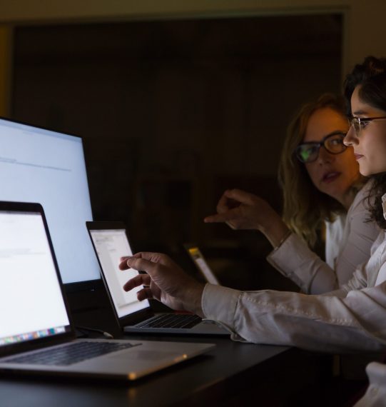 business-people-discussing-work-dark-office-scaled.jpg business-people-discussing-work-dark-office-scaled.jpg